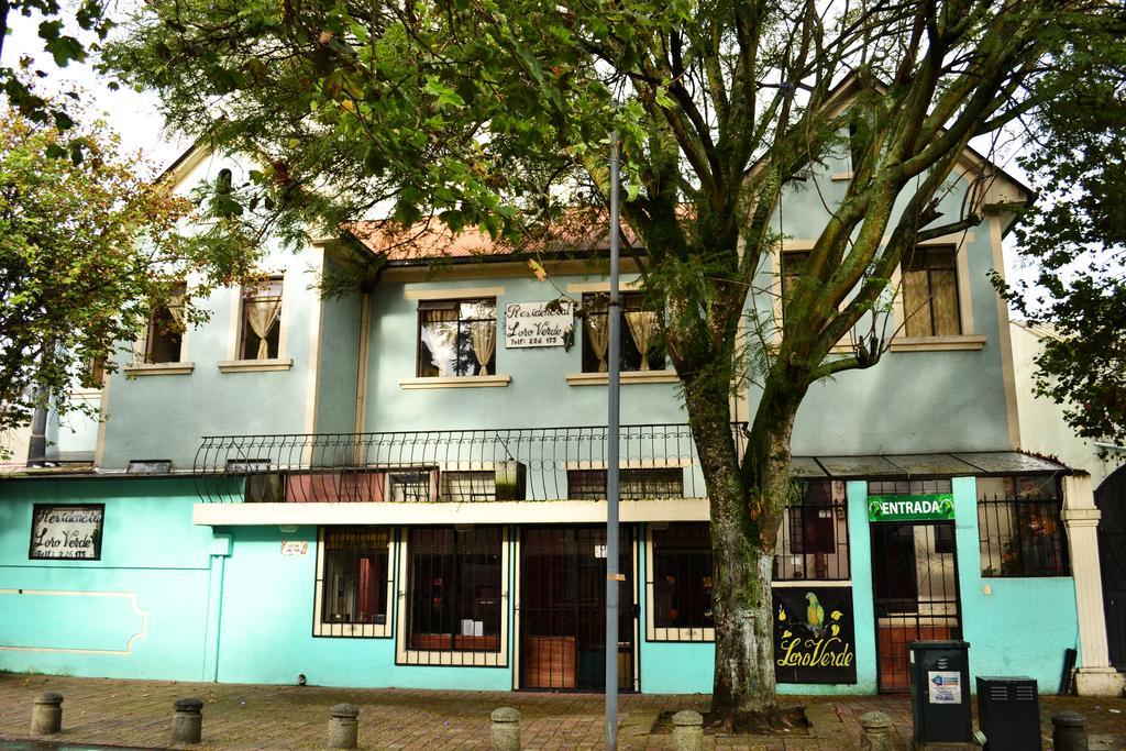 Hostal Loro Verde Quito Buitenkant foto